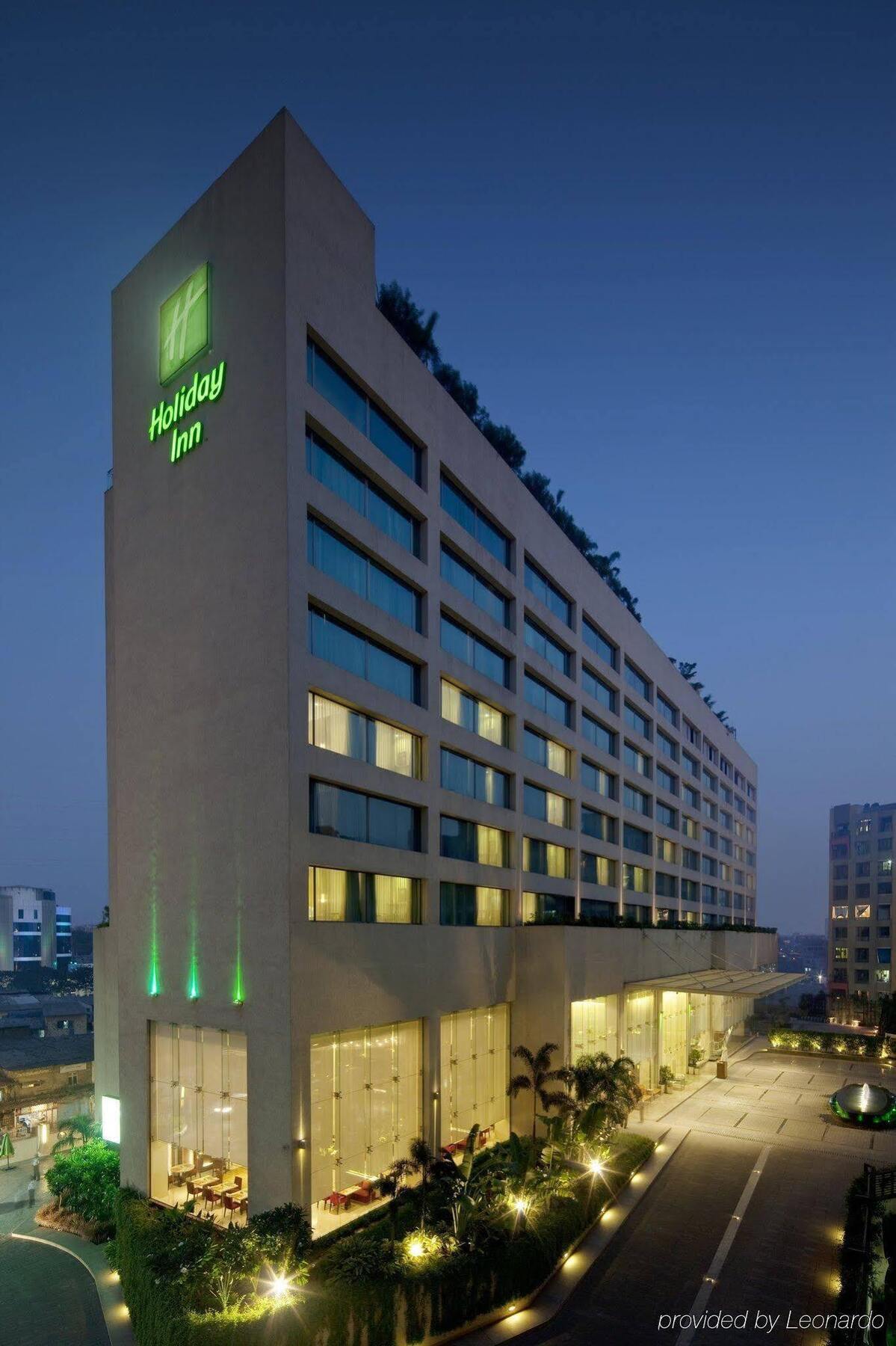 Holiday Inn Mumbai International Airport, An Ihg Hotel Экстерьер фото